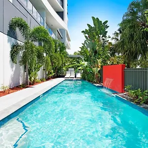4* Hotel Harbour Quays