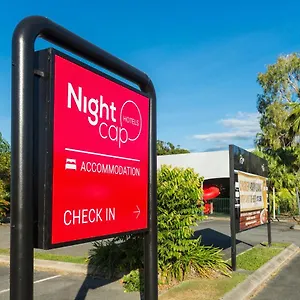 *** Hotel Nightcap At Edge Hill Tavern Australia